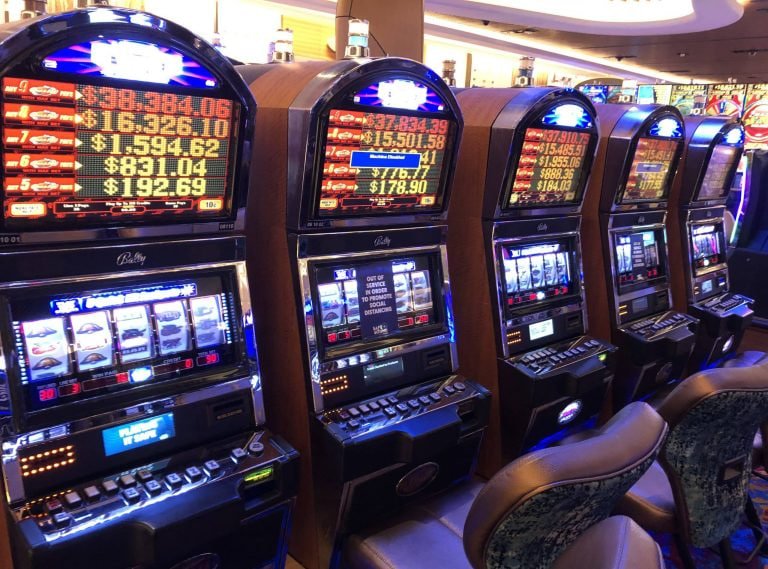 cc7 game lobby interface showing casino-style games on a mobile browser